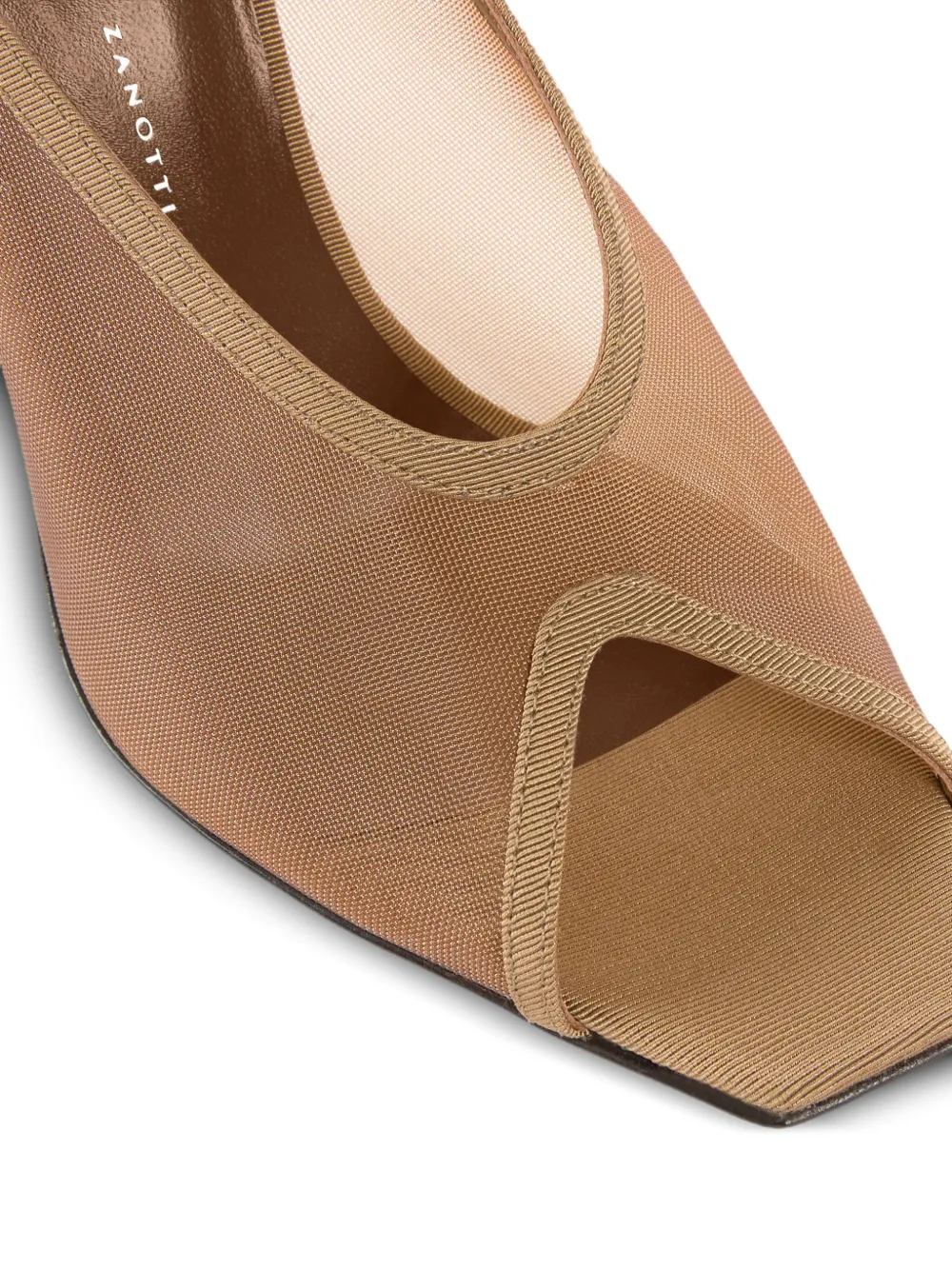 Giuseppe Zanotti Guepiere mules 105 Beige