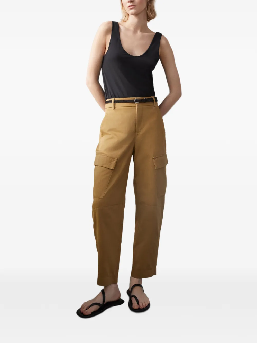 Another Tomorrow Gewelfde cargo broek Bruin