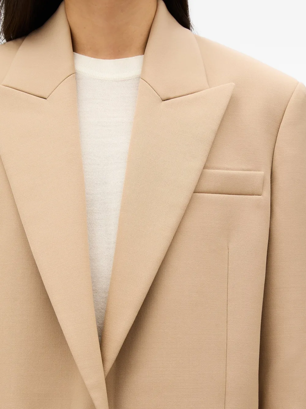Another Tomorrow Oversized blazer met puntige revers Beige