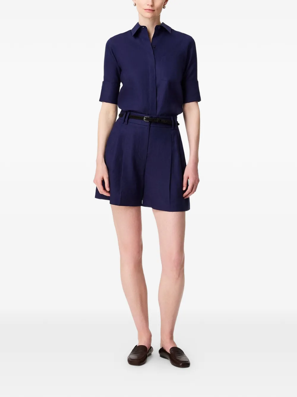 Another Tomorrow Geplooide linnen shorts Blauw