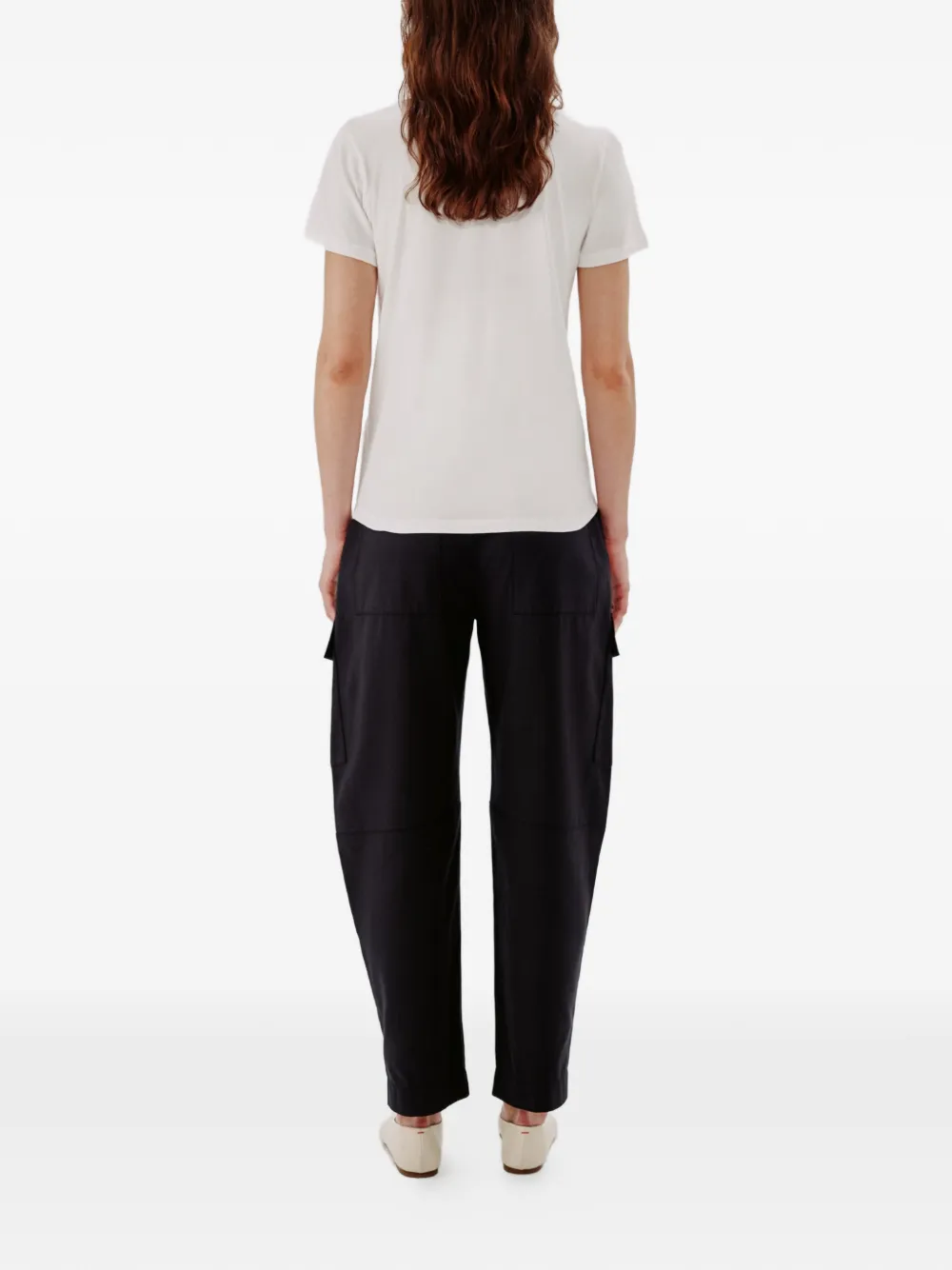 Another Tomorrow T-shirt met V-hals Wit