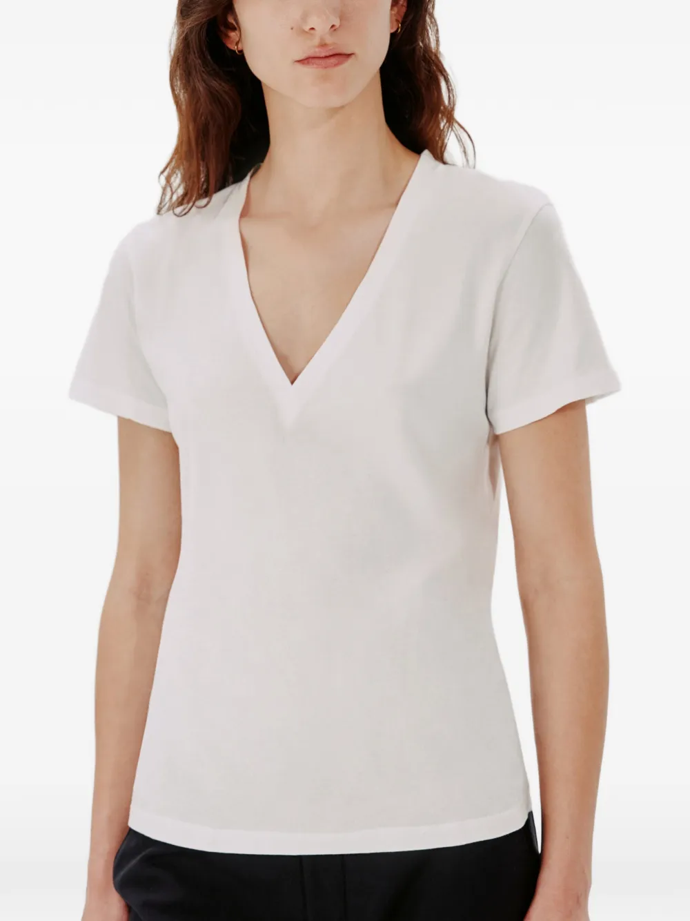 Another Tomorrow T-shirt met V-hals Wit