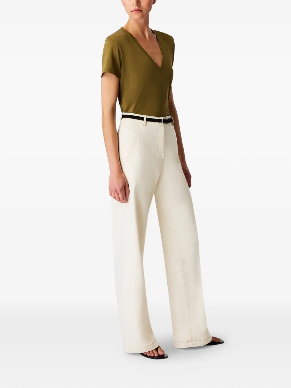 Another Tomorrow T-shirt met V-hals Groen