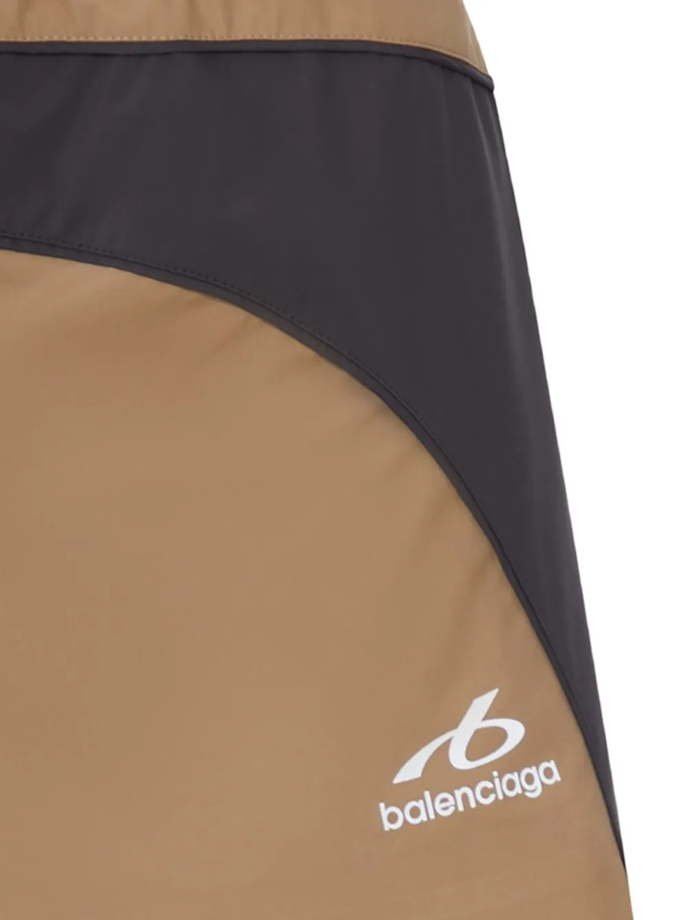 Balenciaga Hardloopshorts met logoprint Bruin