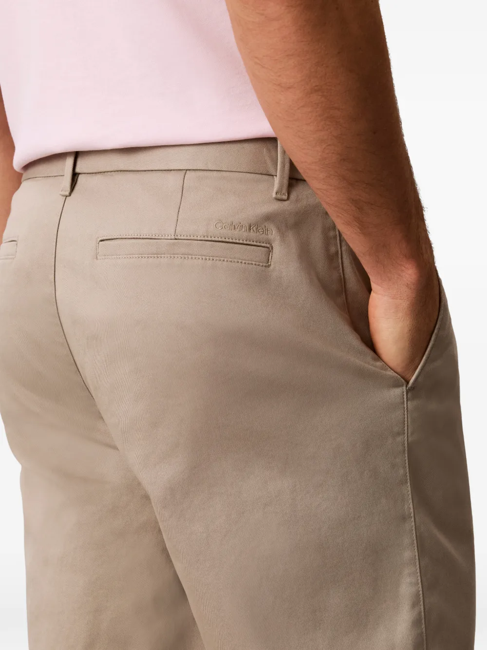 Calvin Klein Chino met geborduurd logo Beige