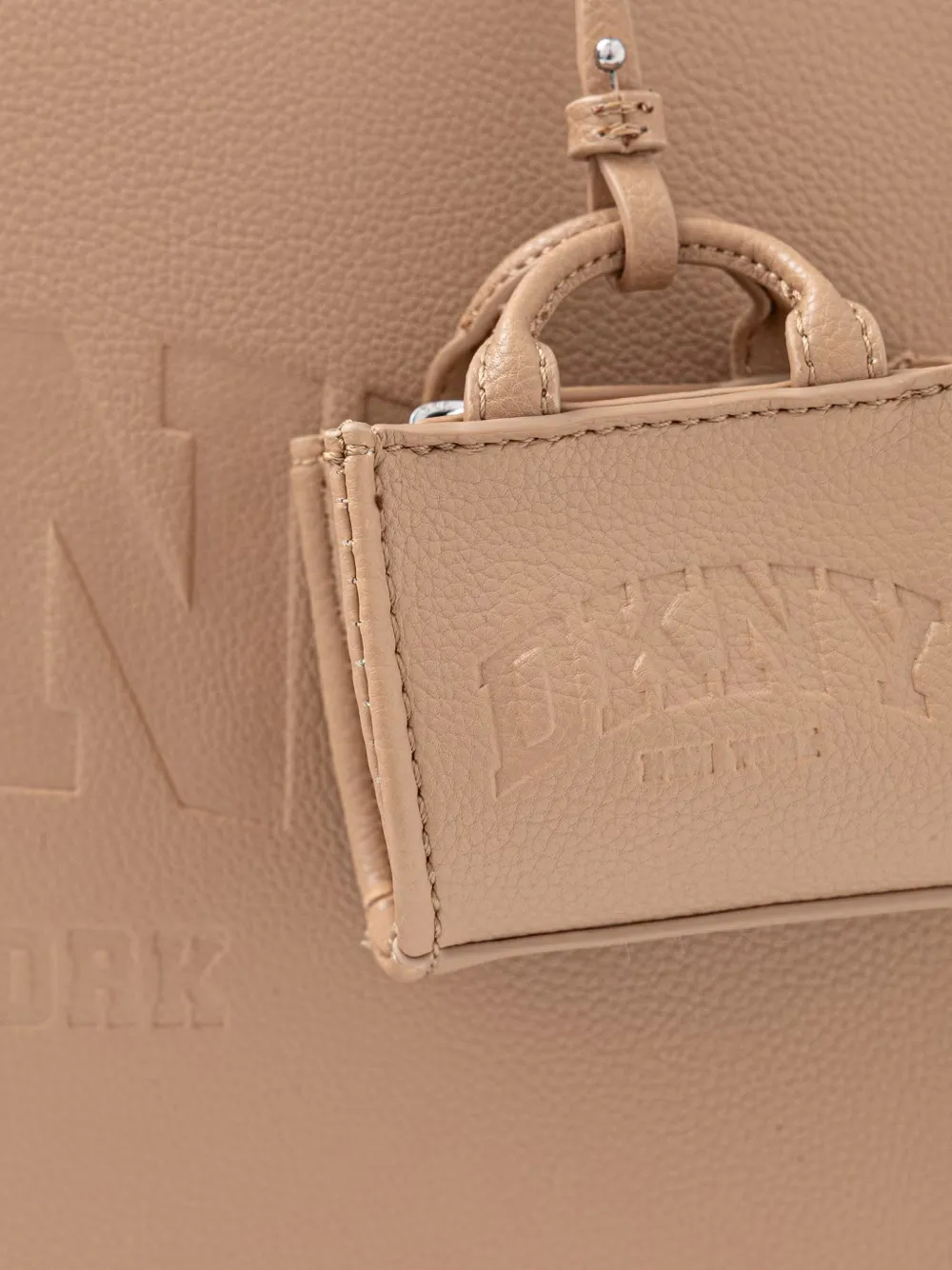 DKNY Shopper met logo-reliëf Beige