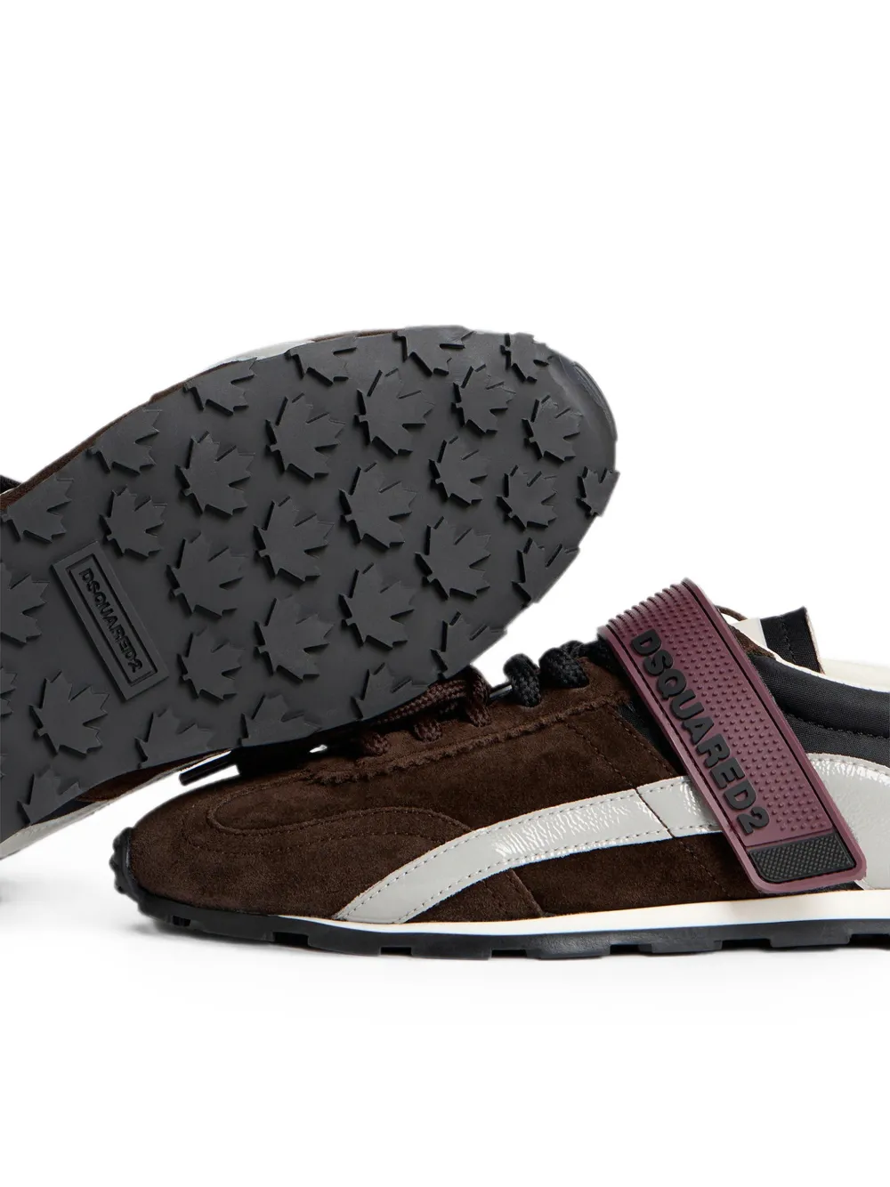 DSQUARED2 DC-642 sneakers Bruin