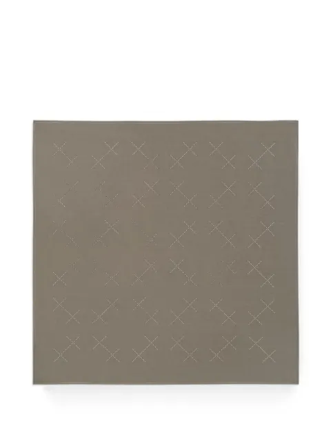 HELIOT EMIL bufanda con detalle de perforaciones