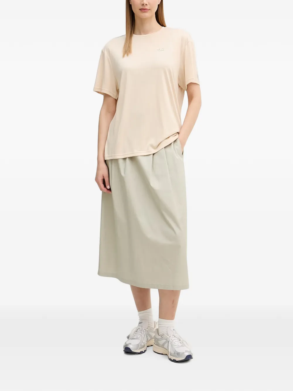 Ea7 Emporio Armani T-shirt met logoplakkaat Beige