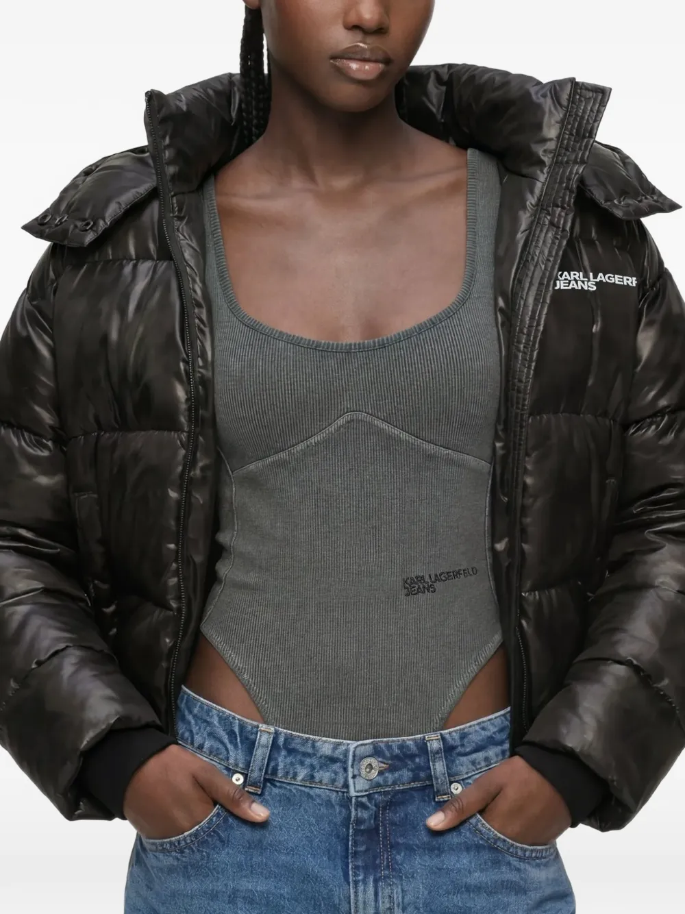 Karl Lagerfeld Jeans Glanzend cropped donsjack Zwart