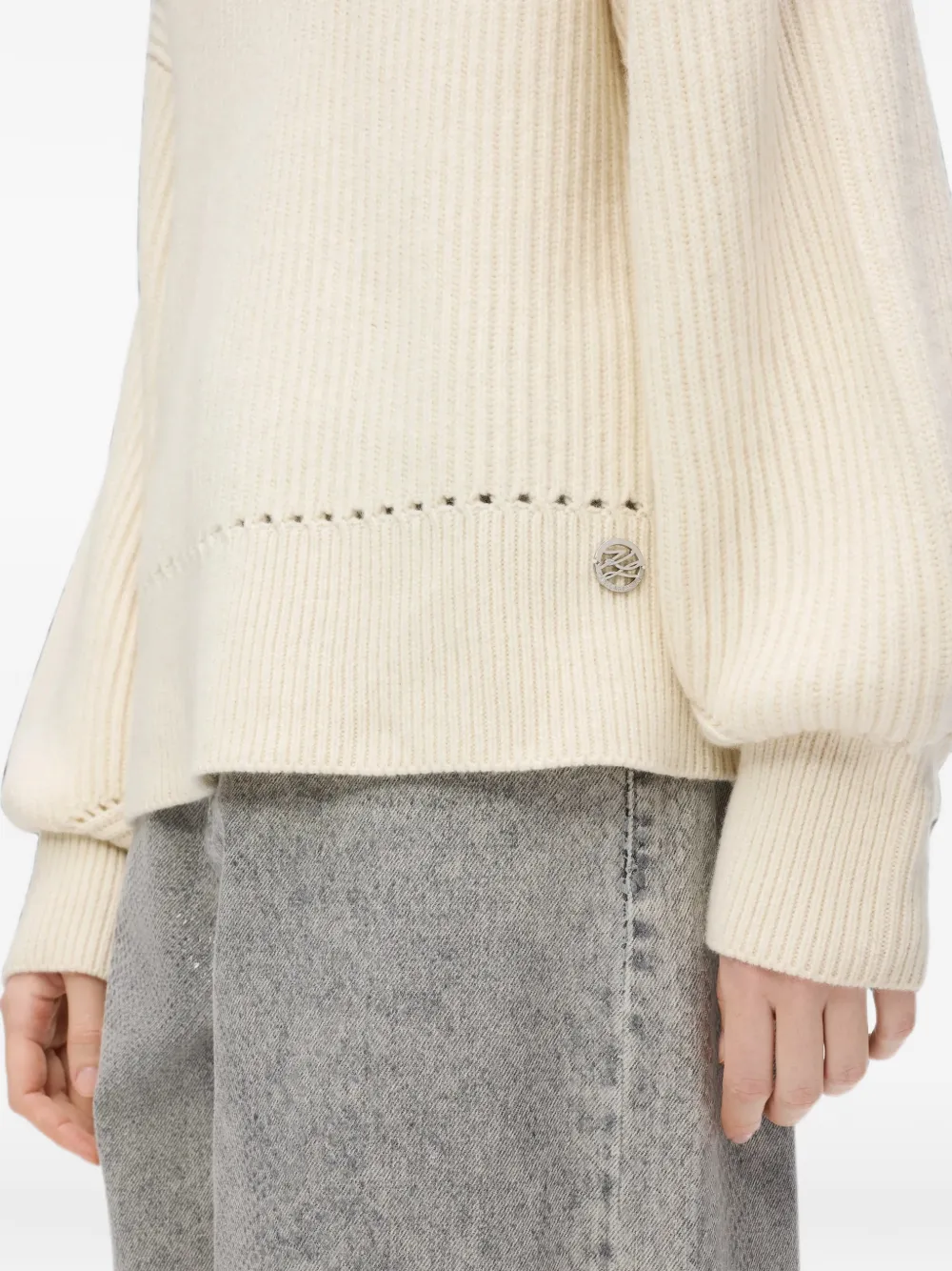 Karl Lagerfeld Trui met wijde kraag en V-hals Beige