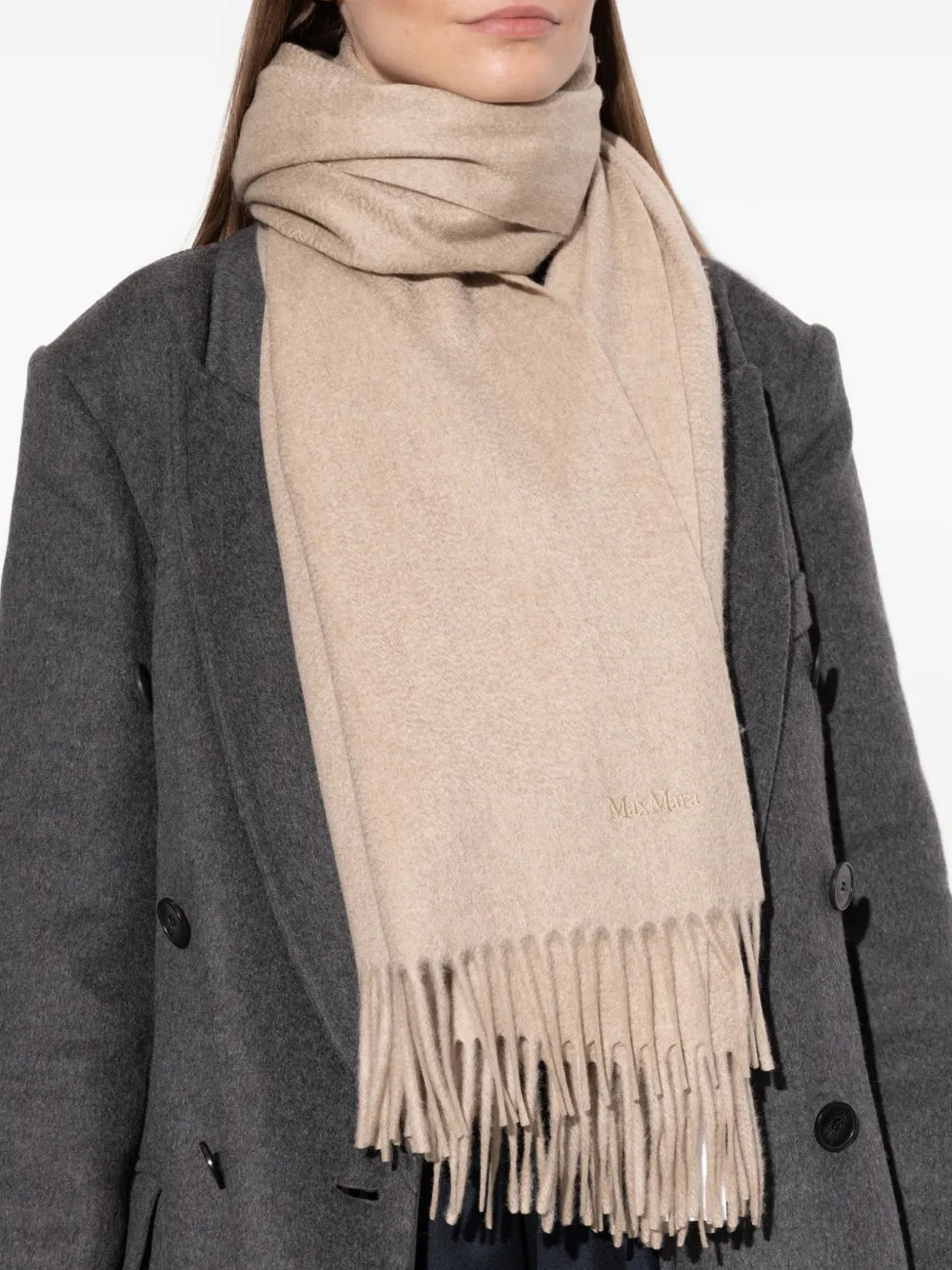 Max Mara Sjaal met franje Beige
