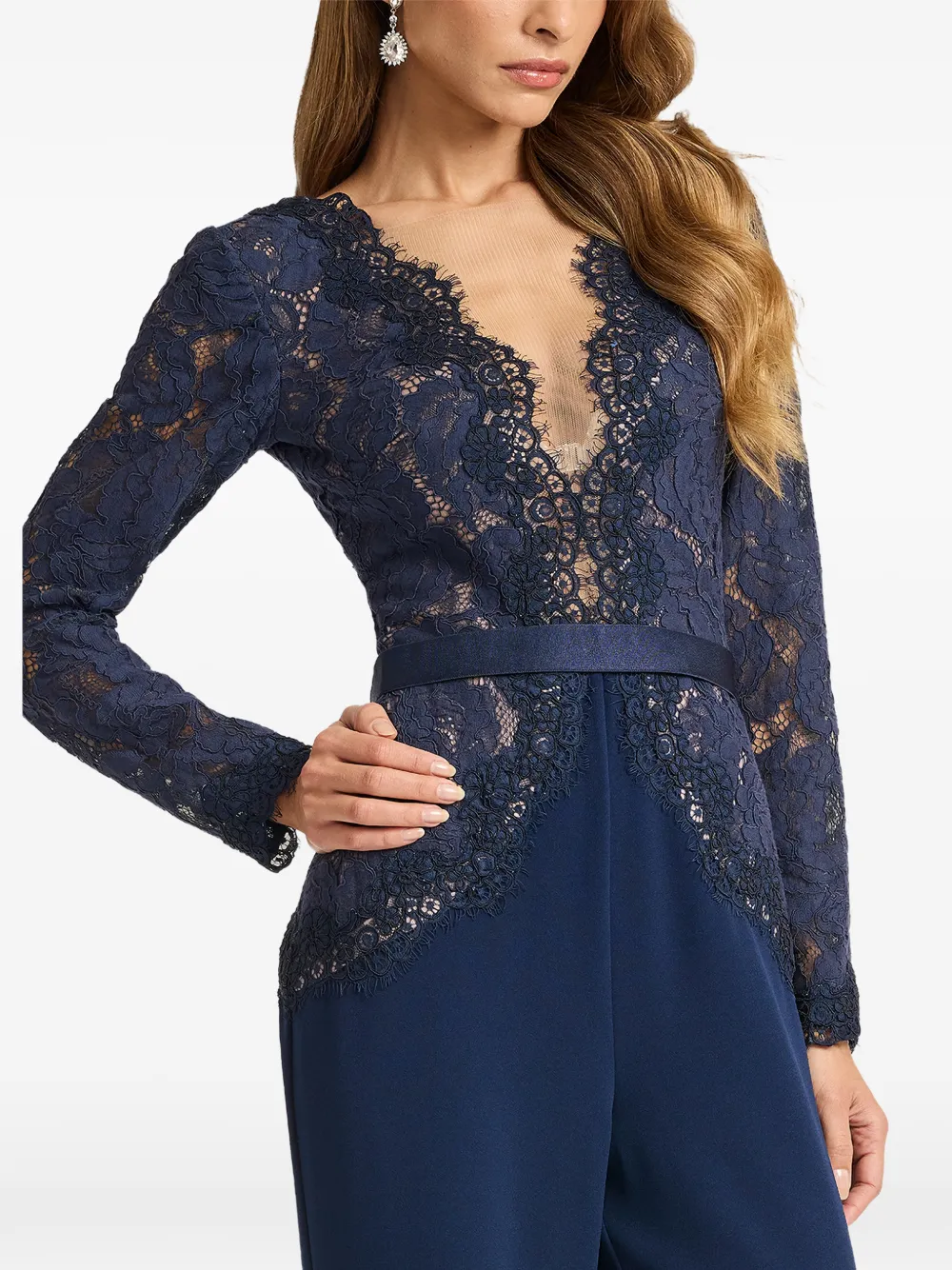Tadashi Shoji Amaris jumpsuit met vlakken van kant en ceintuur Blauw