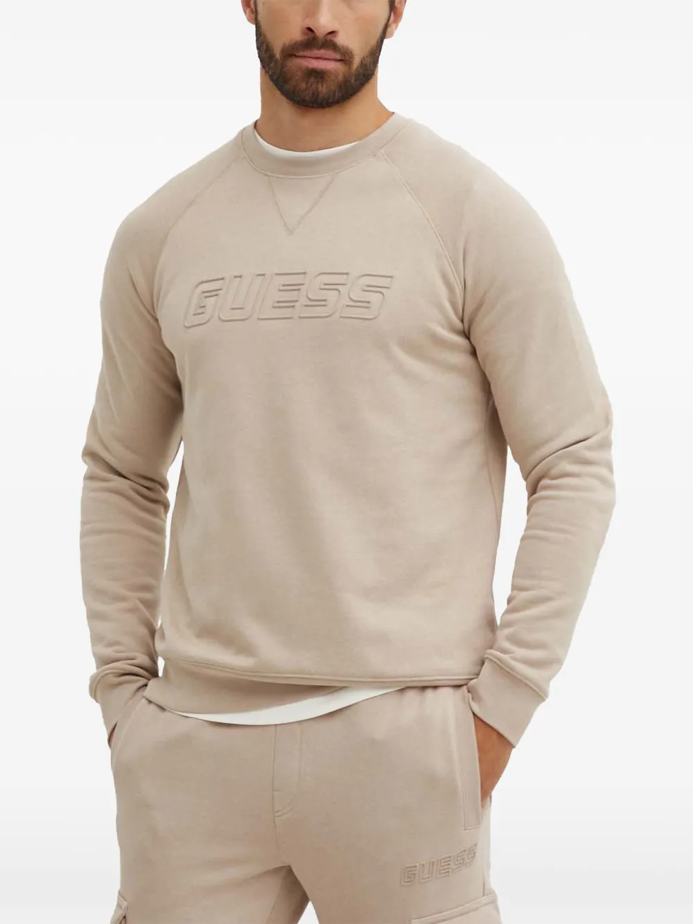 GUESS USA Aldwin logo-embossed raglan-sleeve sweater - Nude