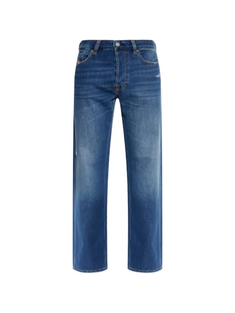 Diesel 1980 D-Eeper distressed jeans
