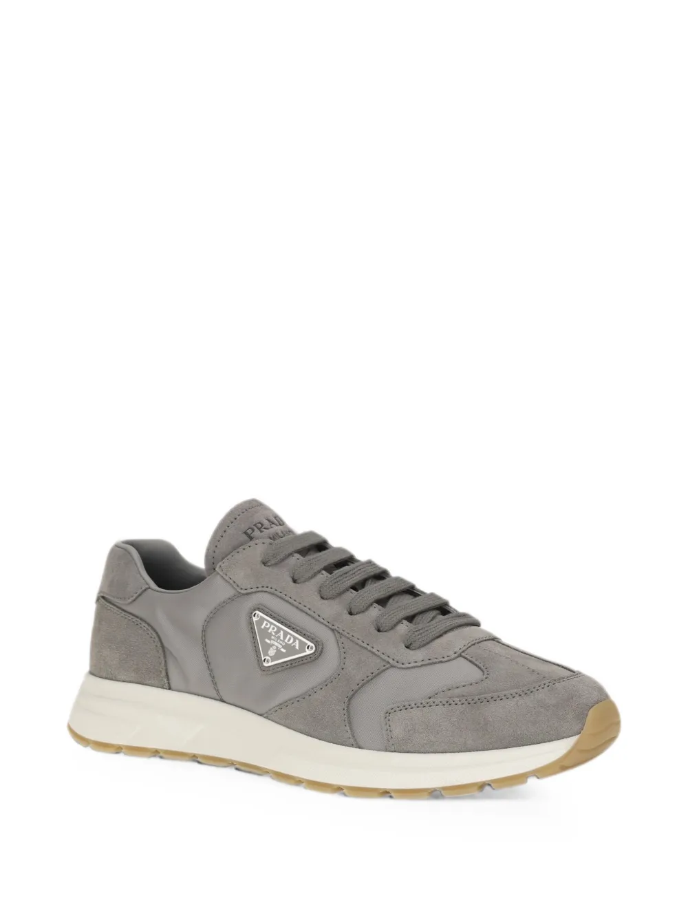 Prada logo-plaque suede-panelled sneakers Grijs