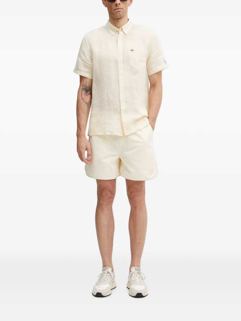 Lacoste Overhemd met logopatch en korte mouwen Beige
