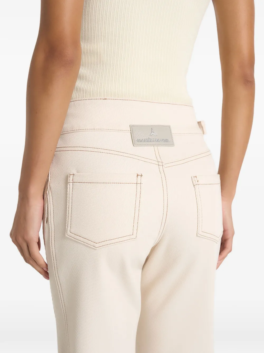 Manière De Voir Loane boyfriend jeans met gedraaide pijpen Beige