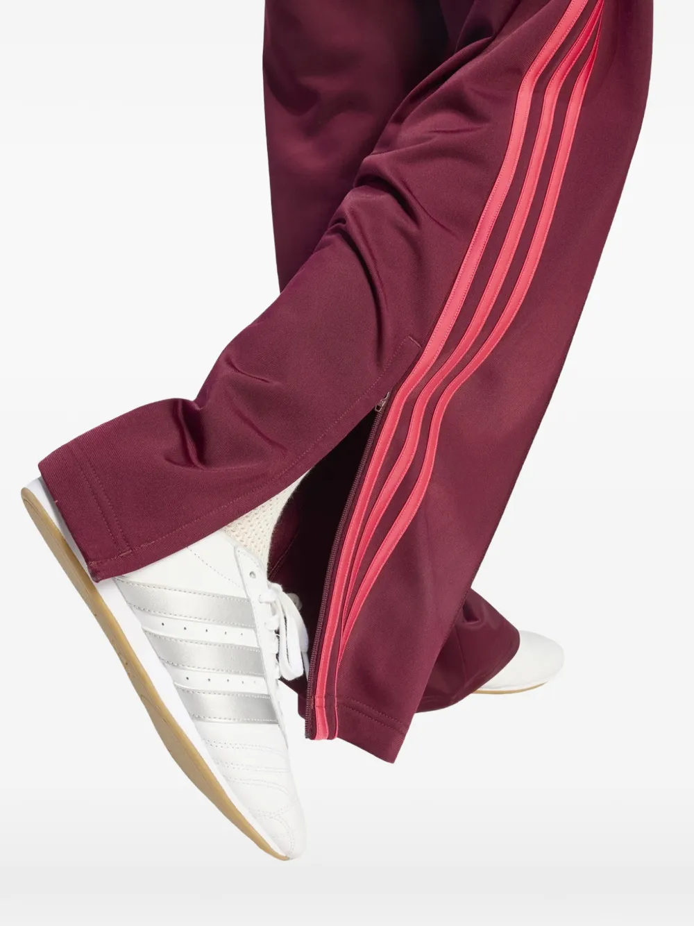 adidas Firebird trainingsbroek met geborduurd logo Paars