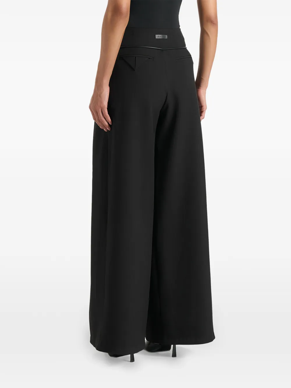 Manière De Voir Flora in black geplooide broek met wijde pijpen en ceintuur Zwart