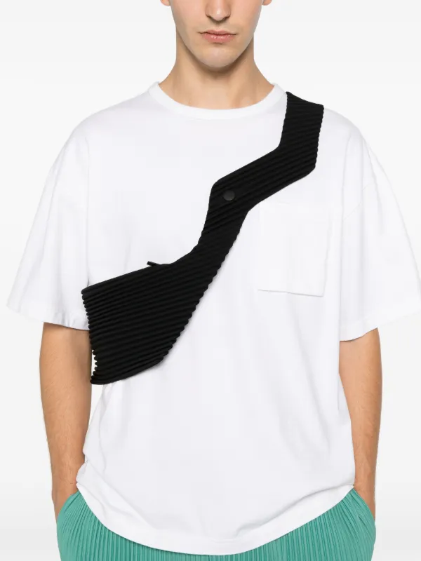 Homme Plissé Issey Miyake プリーツ ベルトバッグ | ブラック