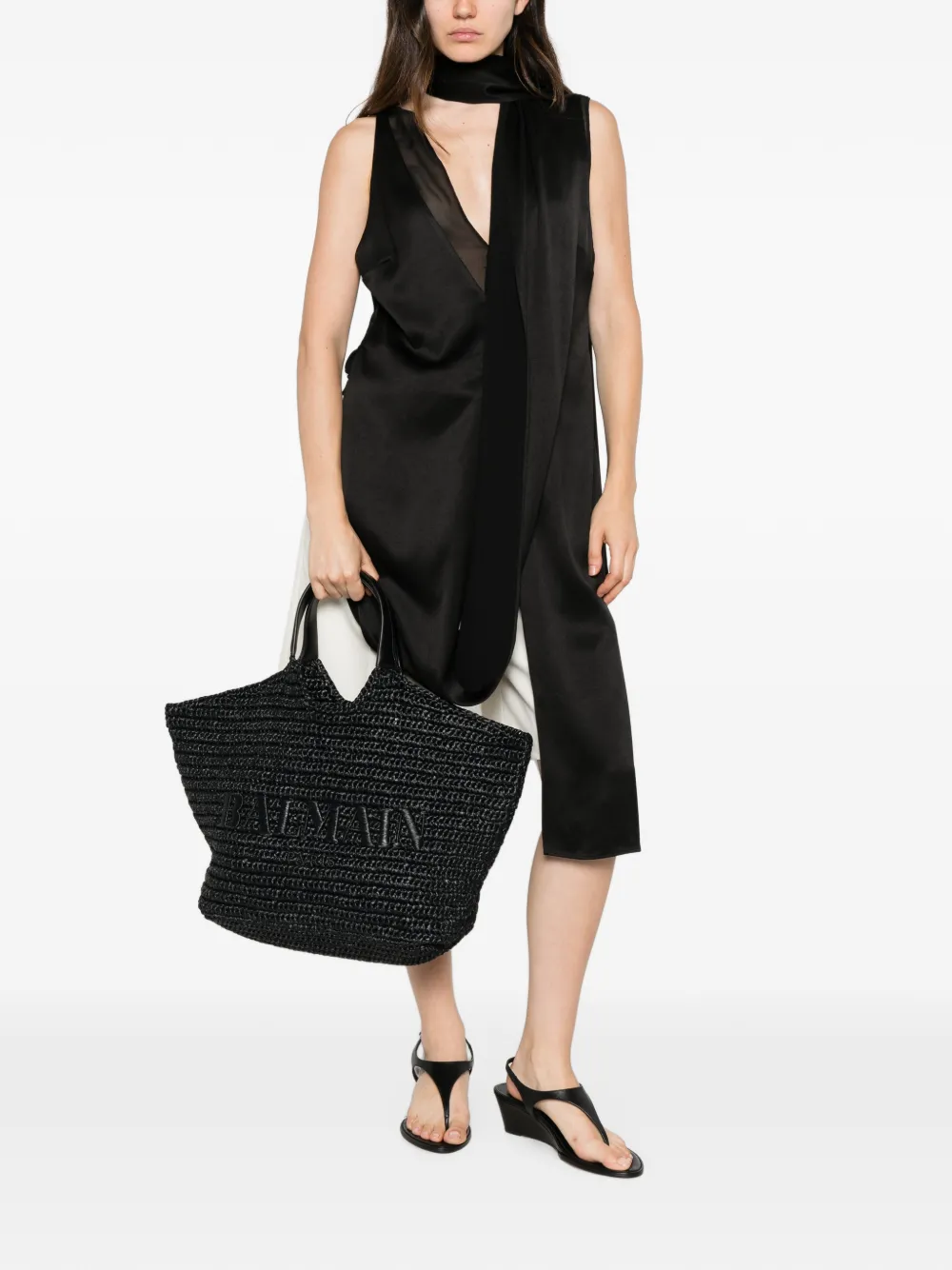 Balmain Geweven schoudertas met geborduurd logo Zwart