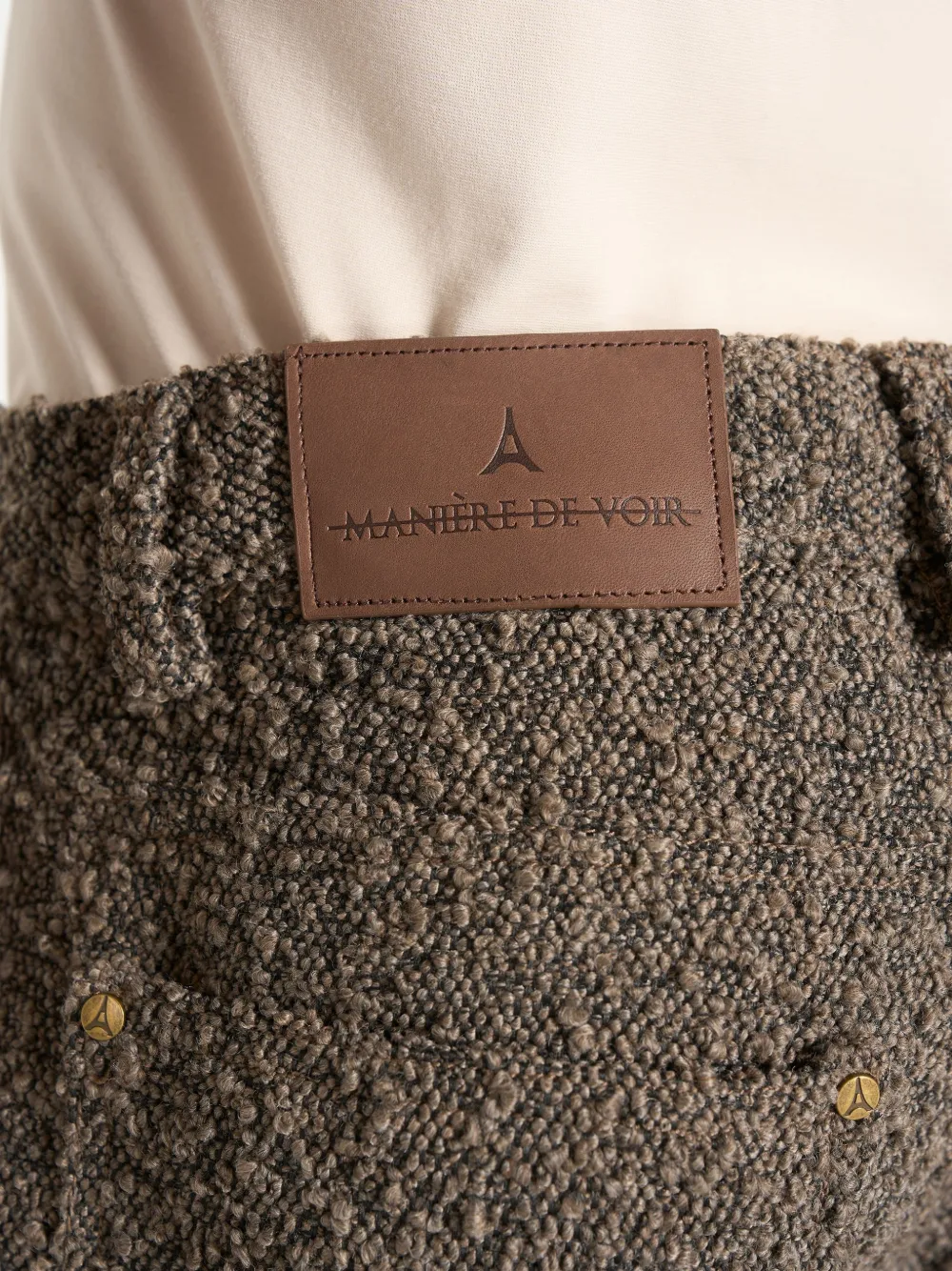 Manière De Voir Arnault bouclé ruimvallende jeans Bruin