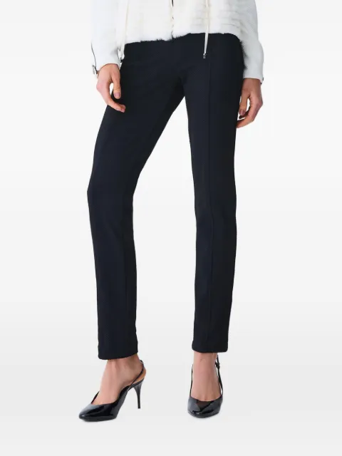 One Up Calça Firenze texturizada com detalhe de nervura