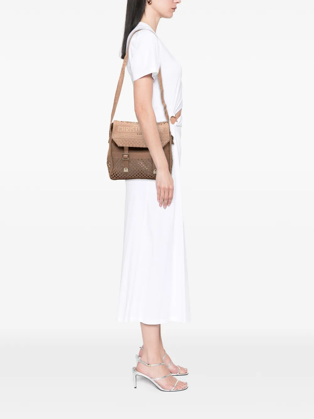  Christian Dior Pre-owned 2020 Large Embroidered Mesh Canvas Diorcamp Messenger Bag Crossbody Bag - Marron 