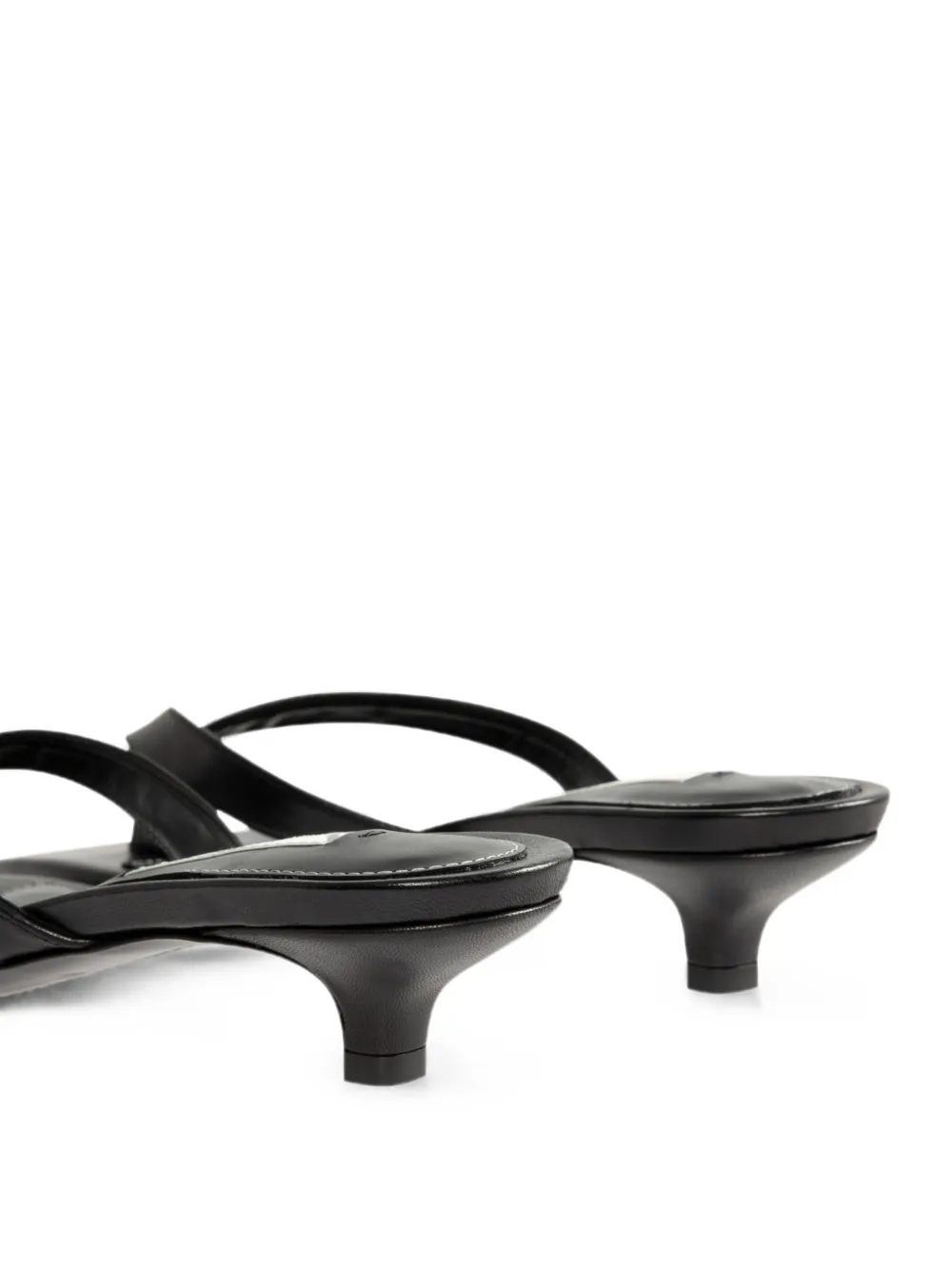 TOTEME leather square-toe sandals Zwart
