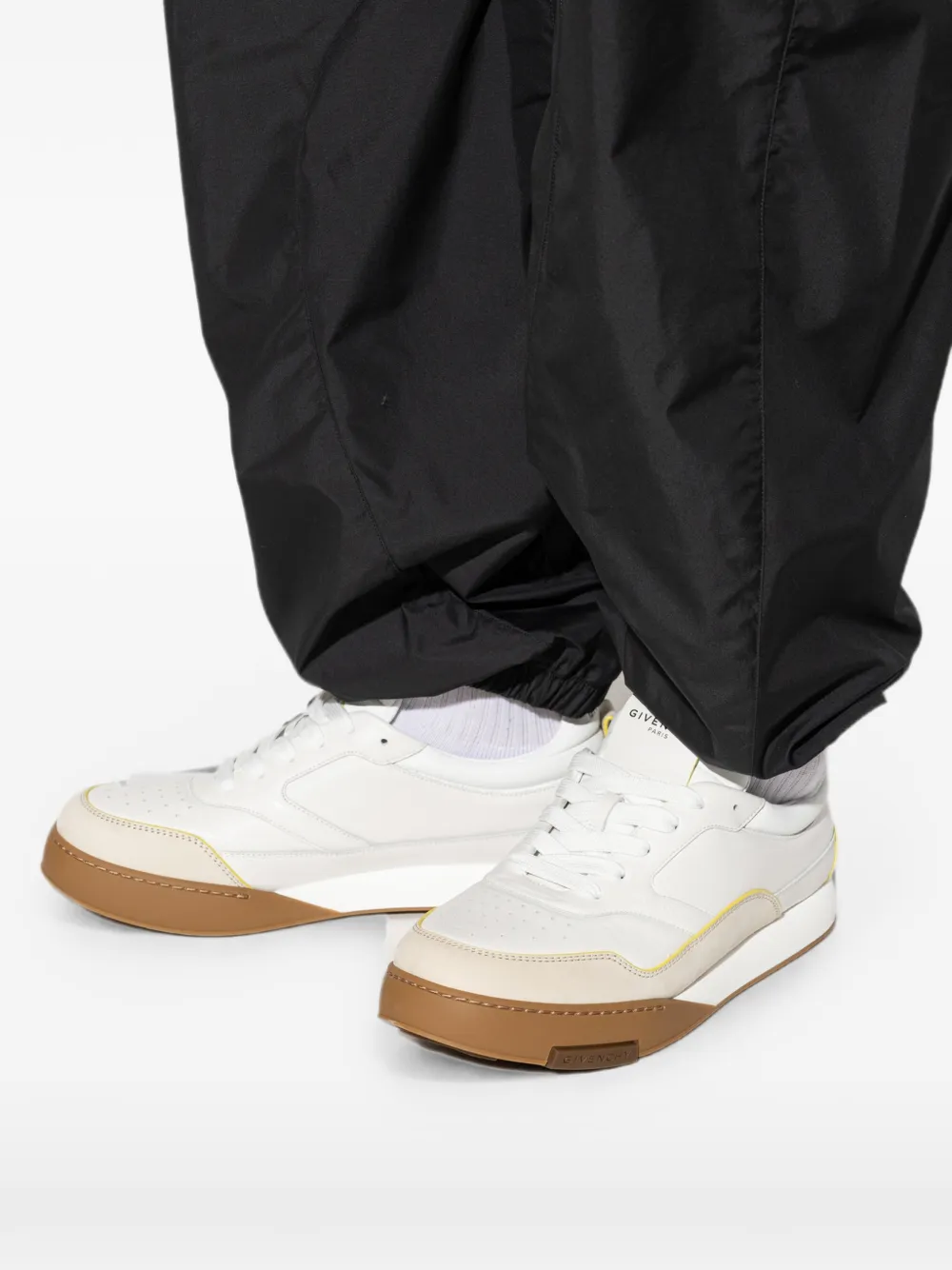 Givenchy Yard smooth and nubuck leather sneakers Wit