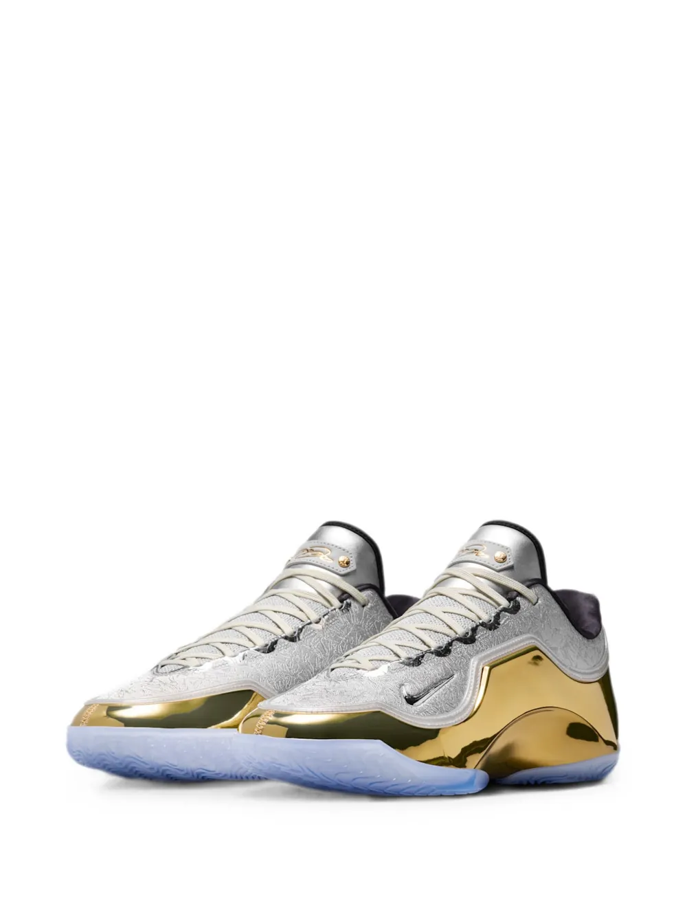 Nike LeBron 23 Lux metallic-effect sneakers Goud