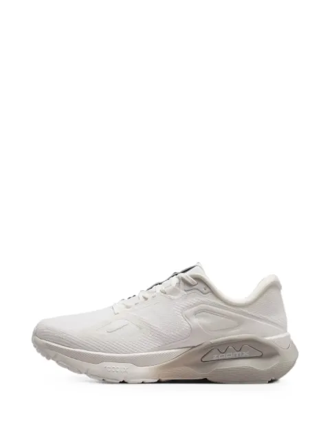 Nike Structure Plus sneakers