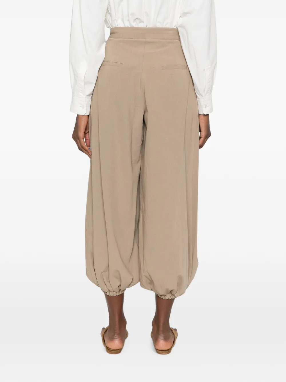 SOURCE UNKNOWN Broek met ruche detail en toelopende pijpen Beige
