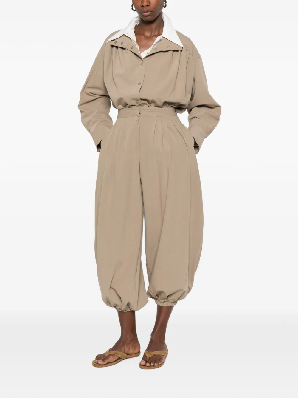 SOURCE UNKNOWN Broek met ruche detail en toelopende pijpen Beige