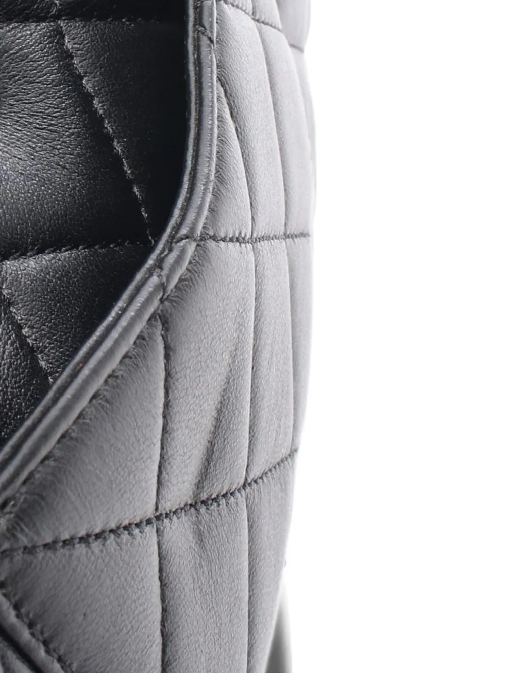 CHANEL Pre-Owned 2021 Matelassé mini-schoudertas Zwart