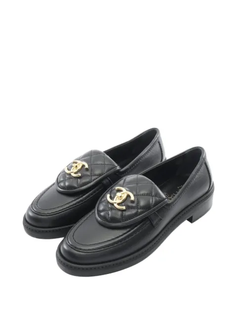CHANEL Pre-Owned 1986-1988 Diamond-quilted turn-lock loafers