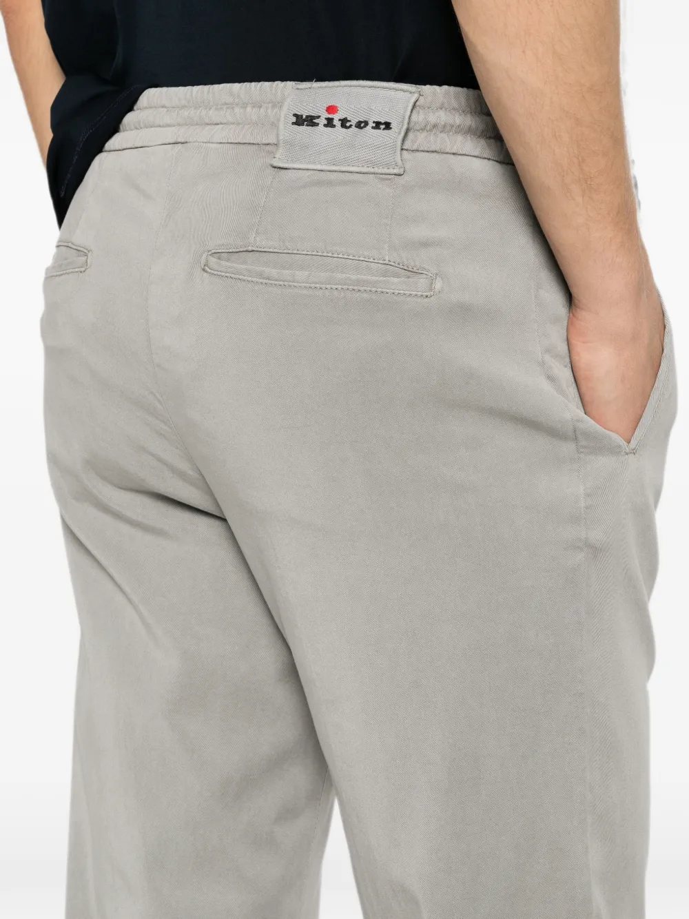 Kiton Broek met logopatch Grijs