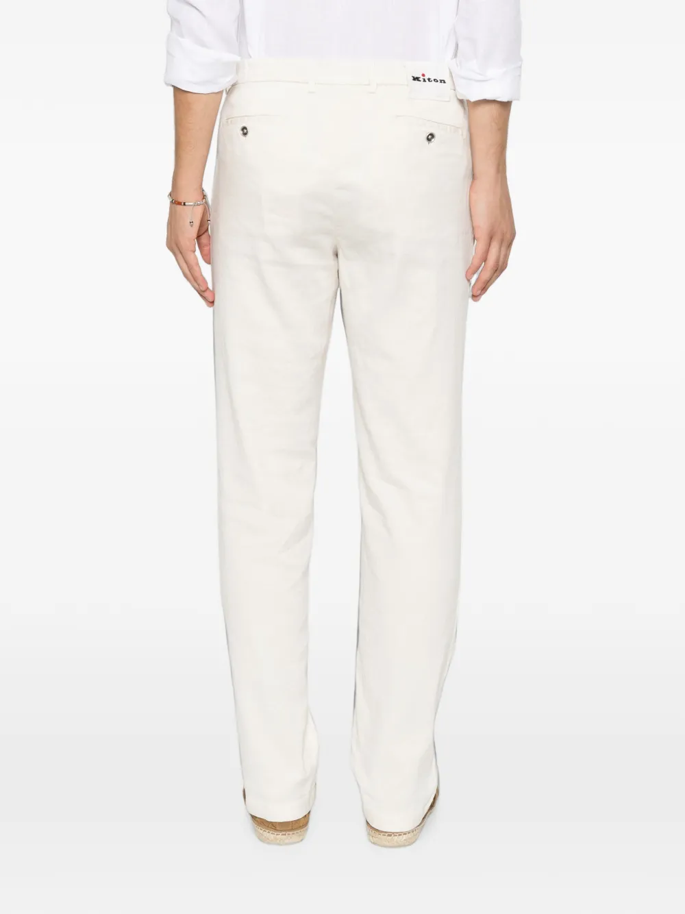 Kiton Broek met toelopende pijpen en logo-patch Beige