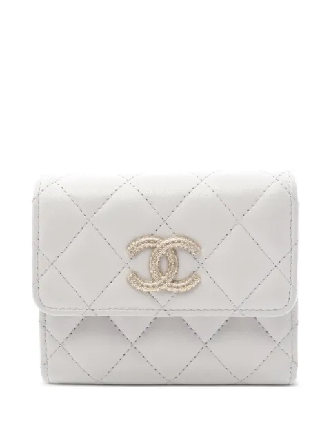 CHANEL Pre-Owned 2021s matelasse trifold wallet