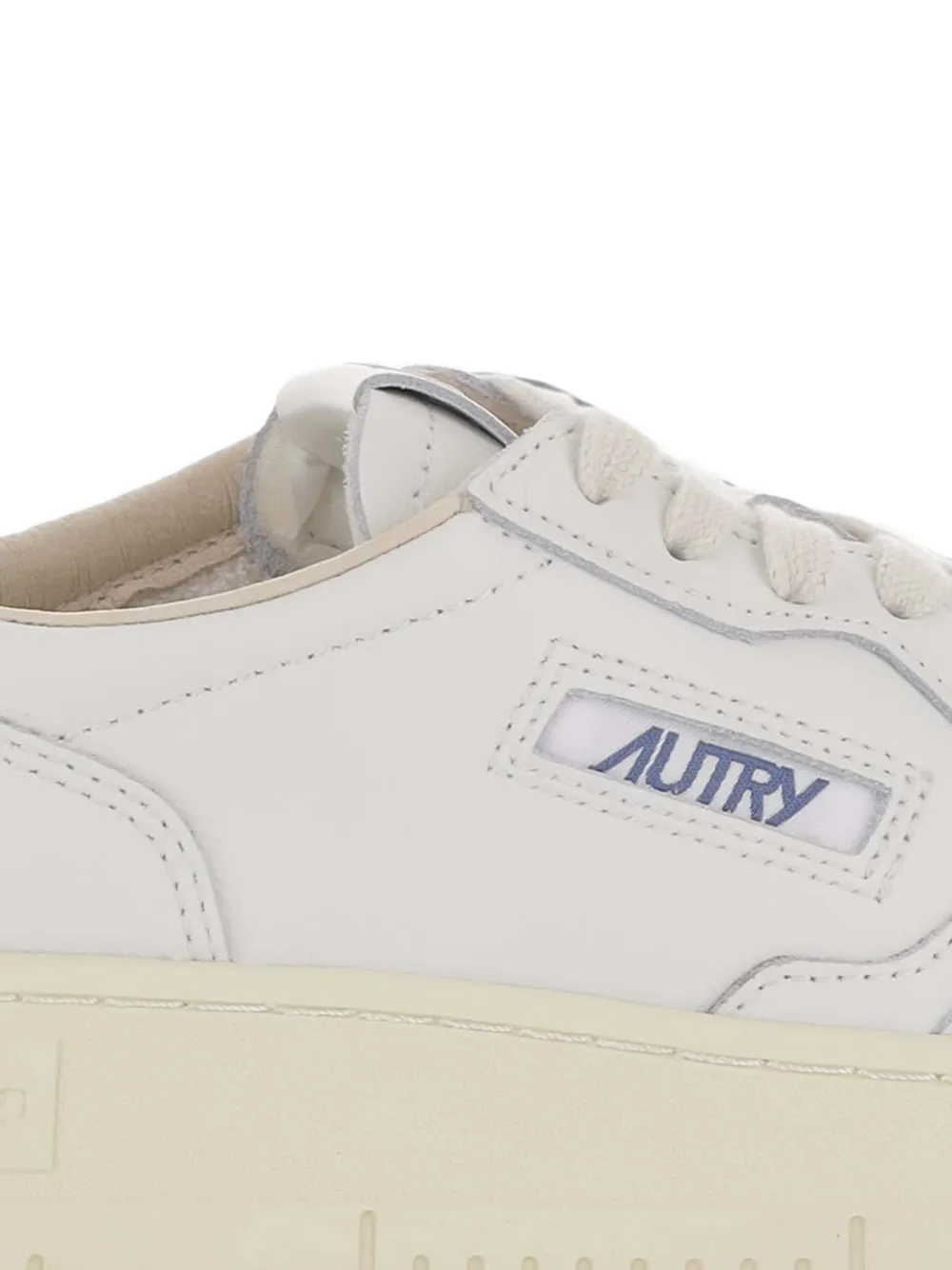 Autry Medalist sneakers met logopatch Beige