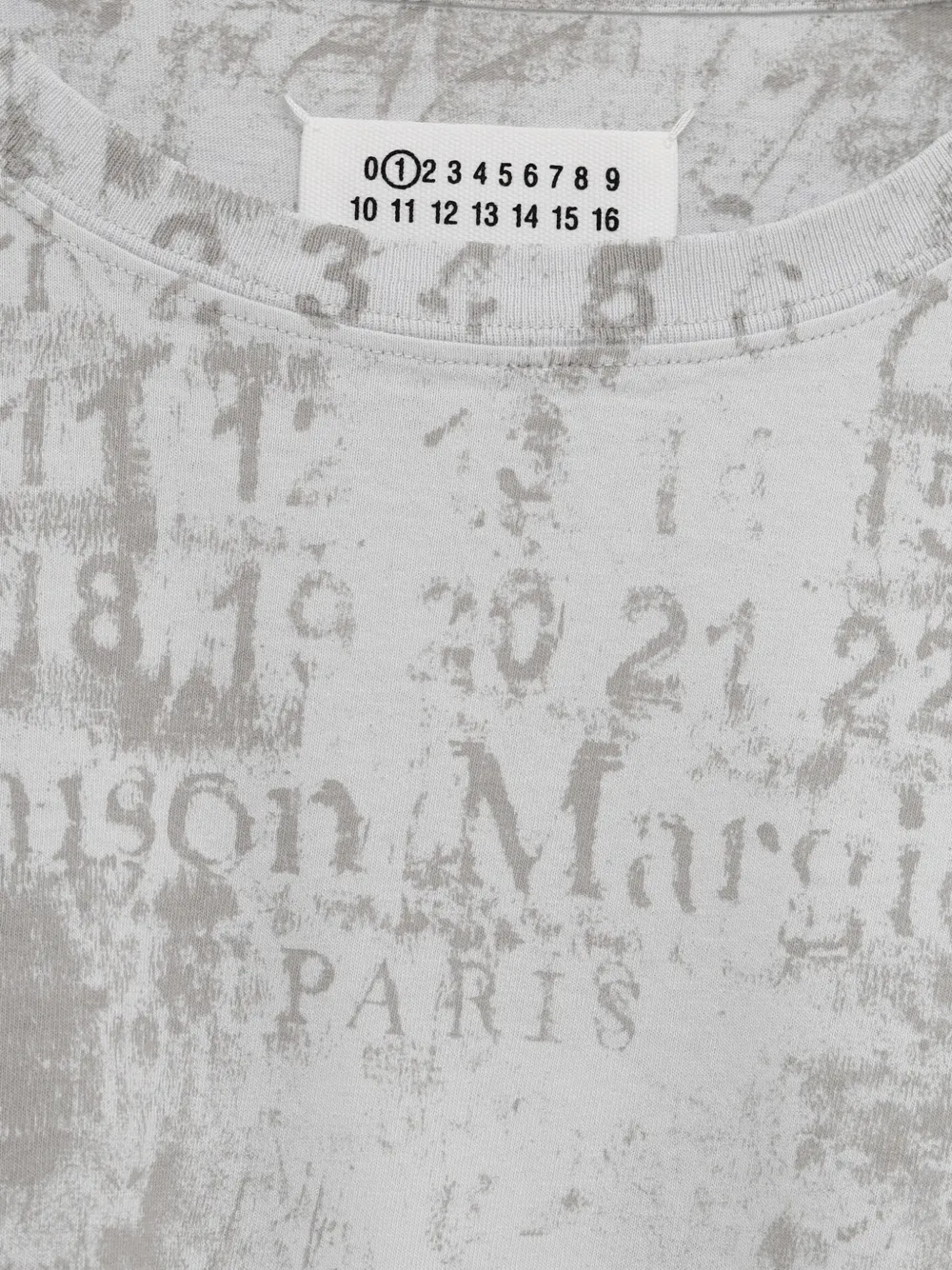 Maison Margiela T-shirt met logoprint en verlaagde schouders Grijs