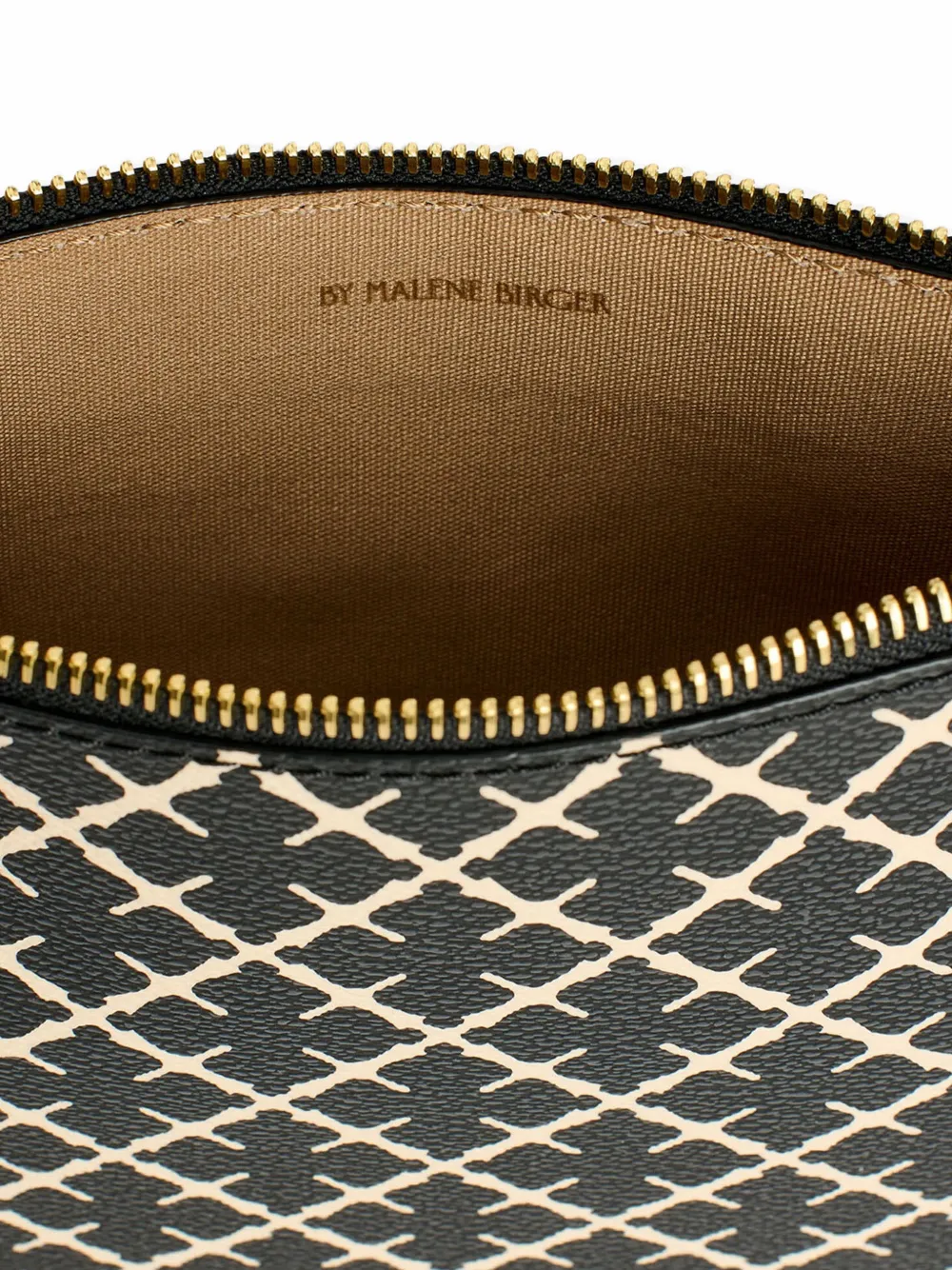 By Malene Birger Ivy clutch met geometrisch patroon Zwart