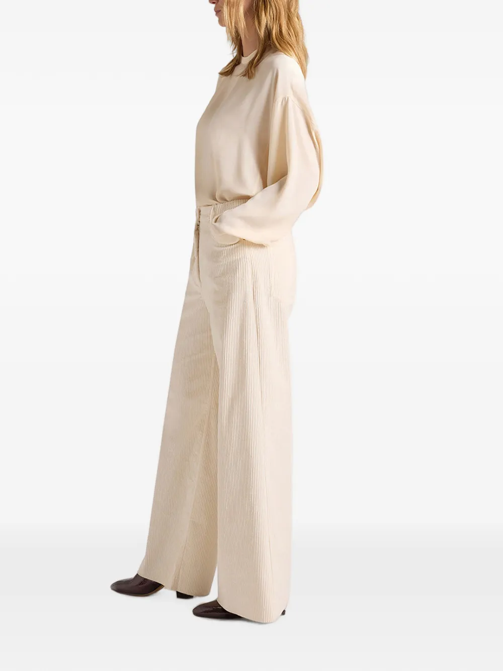 MOMONÌ Aoki Bis ribfluwelen broek Beige