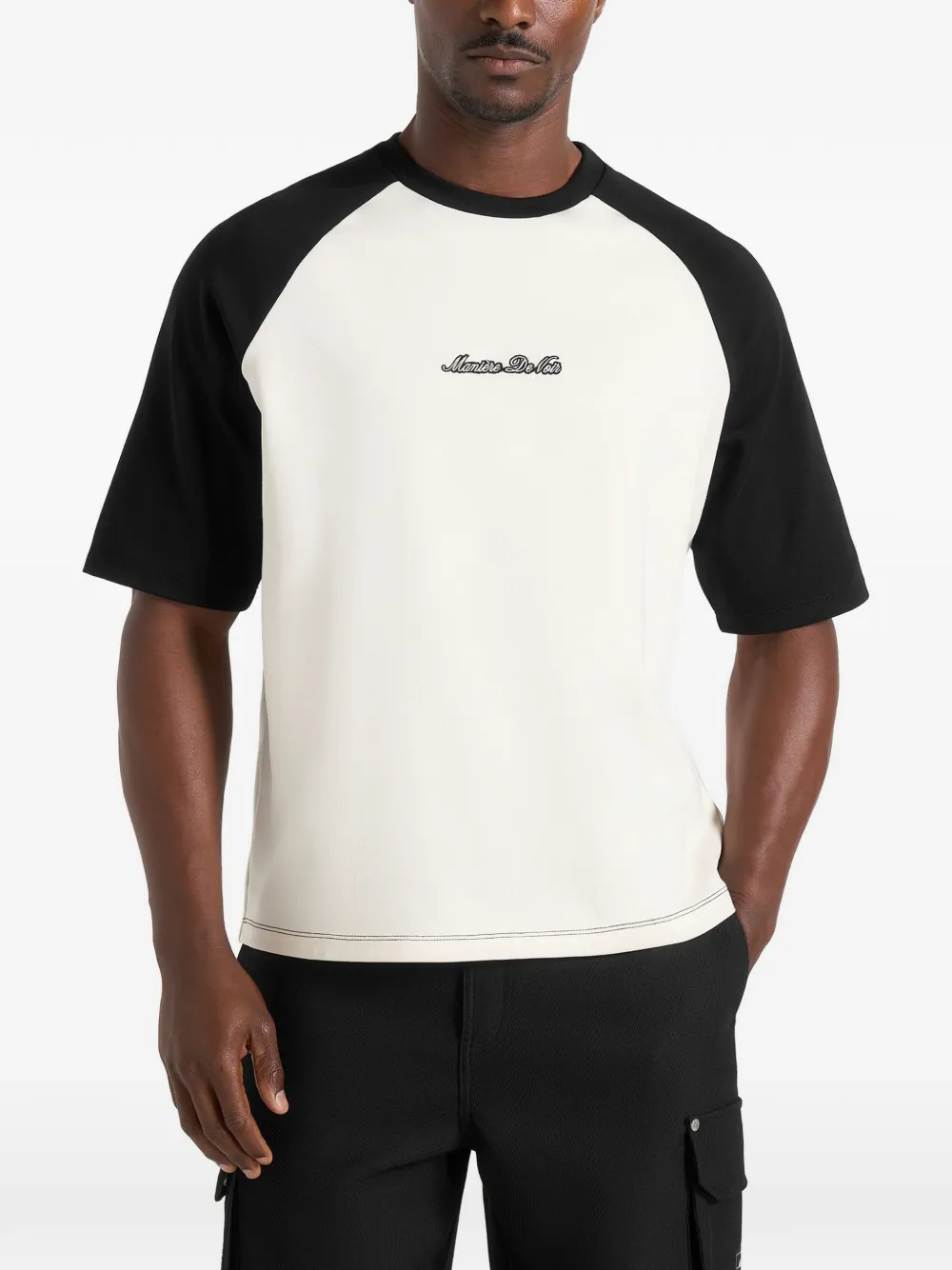 Manière De Voir signature raglan cotton T-Shirt white/black - Weiß
