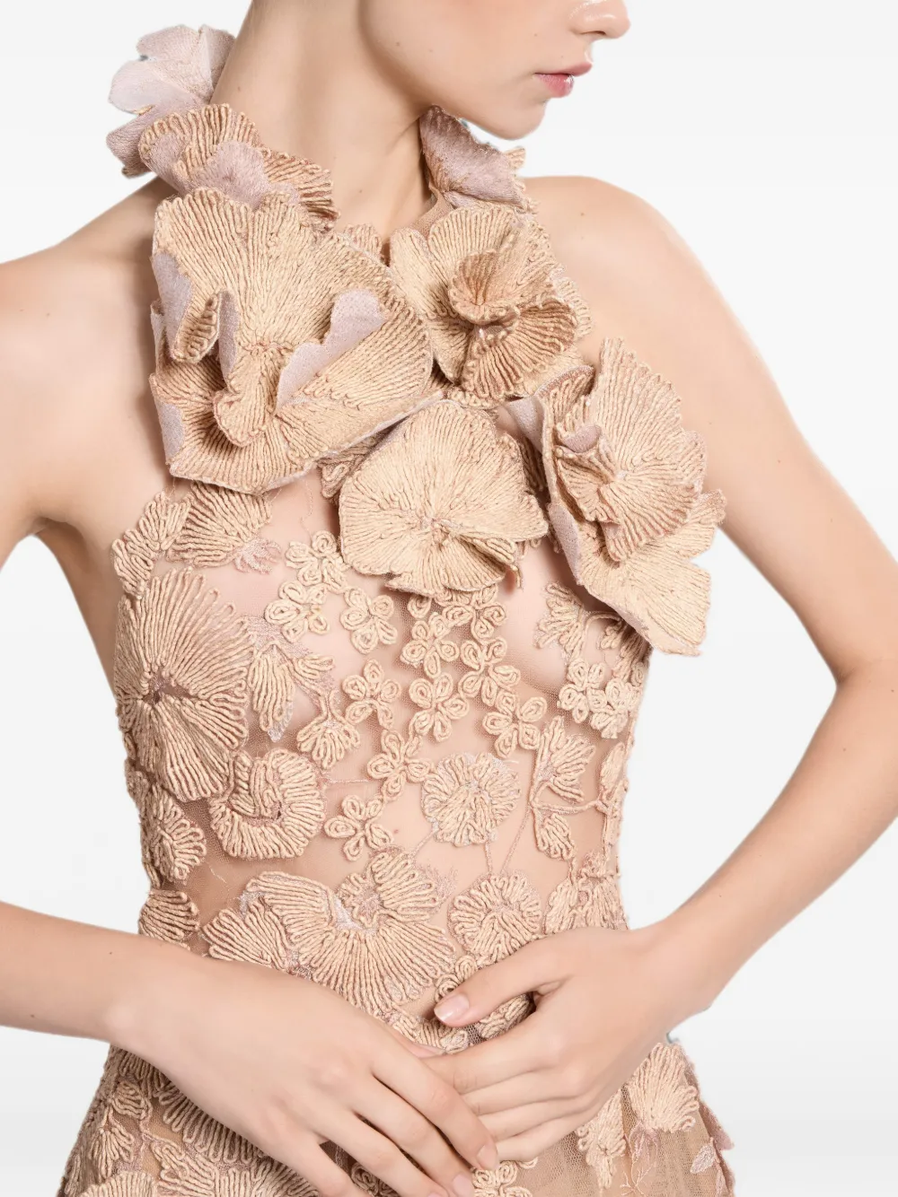 Elie Saab Tulen maxi-jurk met geborduurd raffia Beige