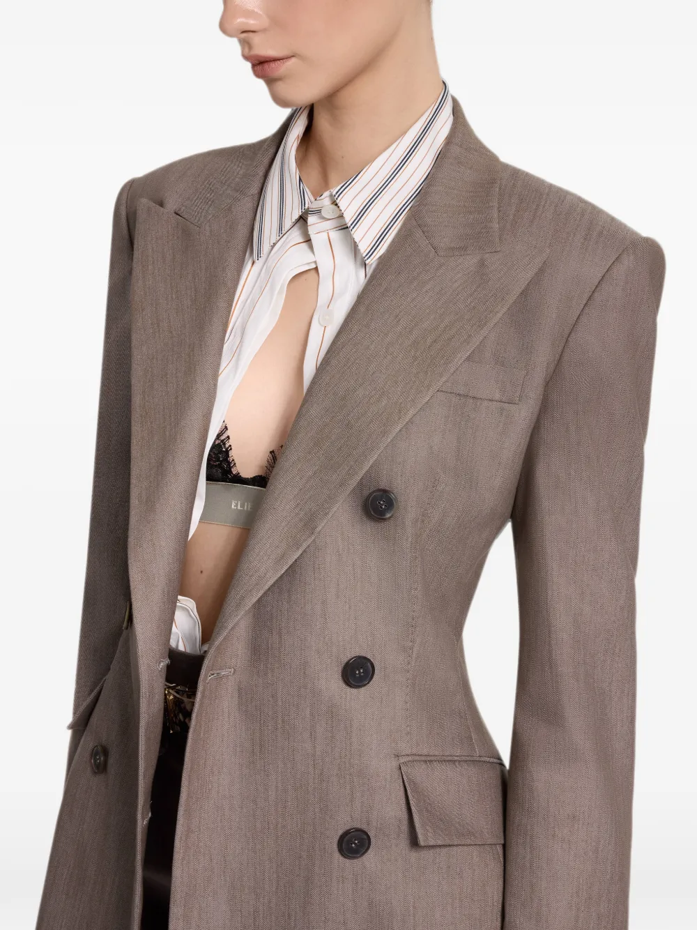 Elie Saab Blazer met dubbele rij knopen en puntige revers Beige