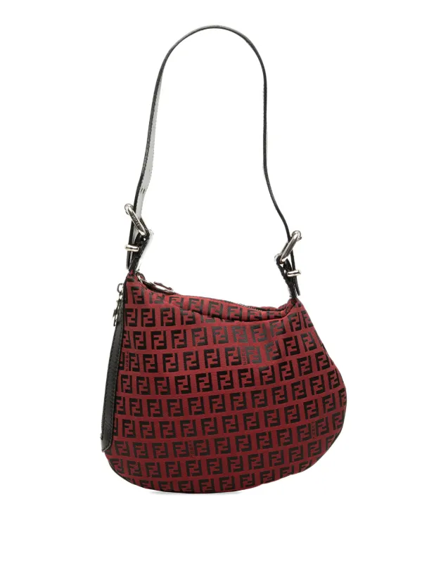 Fendi Pre-owned 2000-2010 Zucchino Canvas Oyster Hobo Bag in Red