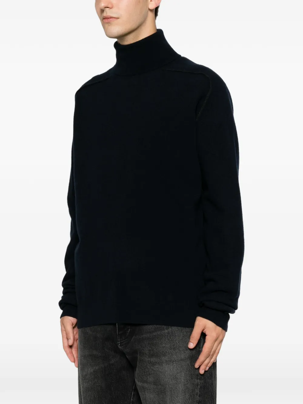 Maison Margiela Trui met gerafelde afwerking en hoge hals Blauw
