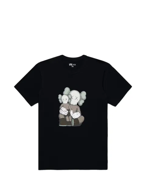 KAWS x Uniqlo graphic-print T-shirt